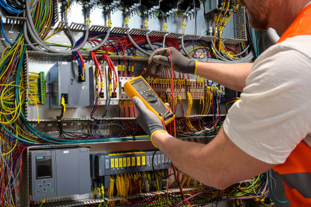Best Local Electrician Companies  in Toledo, IL
